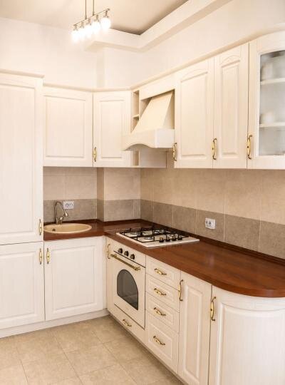 Decebal  Piata Alba Iulia  Sector 3 Apartament Premium
